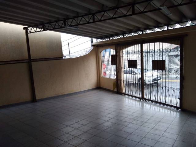 Casa para Venda em Taboão da Serra - 4