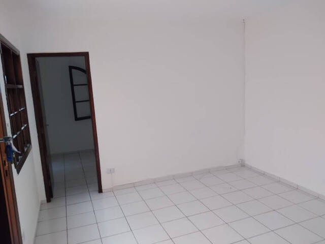 Casa para Venda em Taboão da Serra - 4