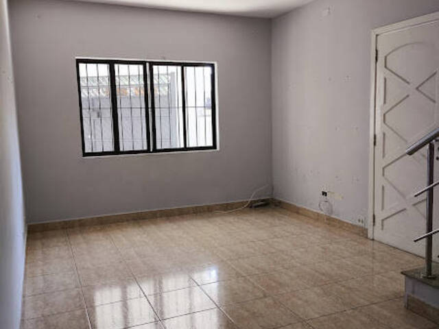 Casa para Venda em Taboão da Serra - 5