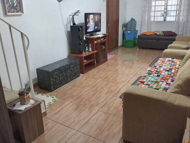 Casa para Venda em Taboão da Serra - 4